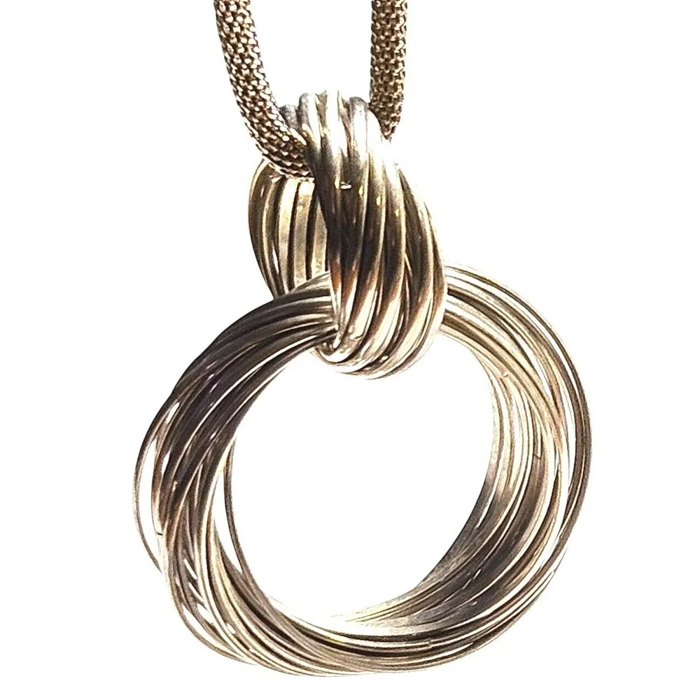 Vintage Necklace Charming Charlie‎ Eternity Knot Pendant Silver-Tone Business 17